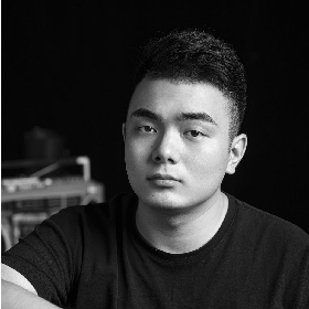 創(chuàng)意師-周萬(wàn)鴻