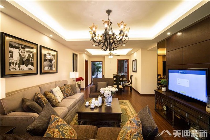 八方小區(qū)裝修案例-客廳