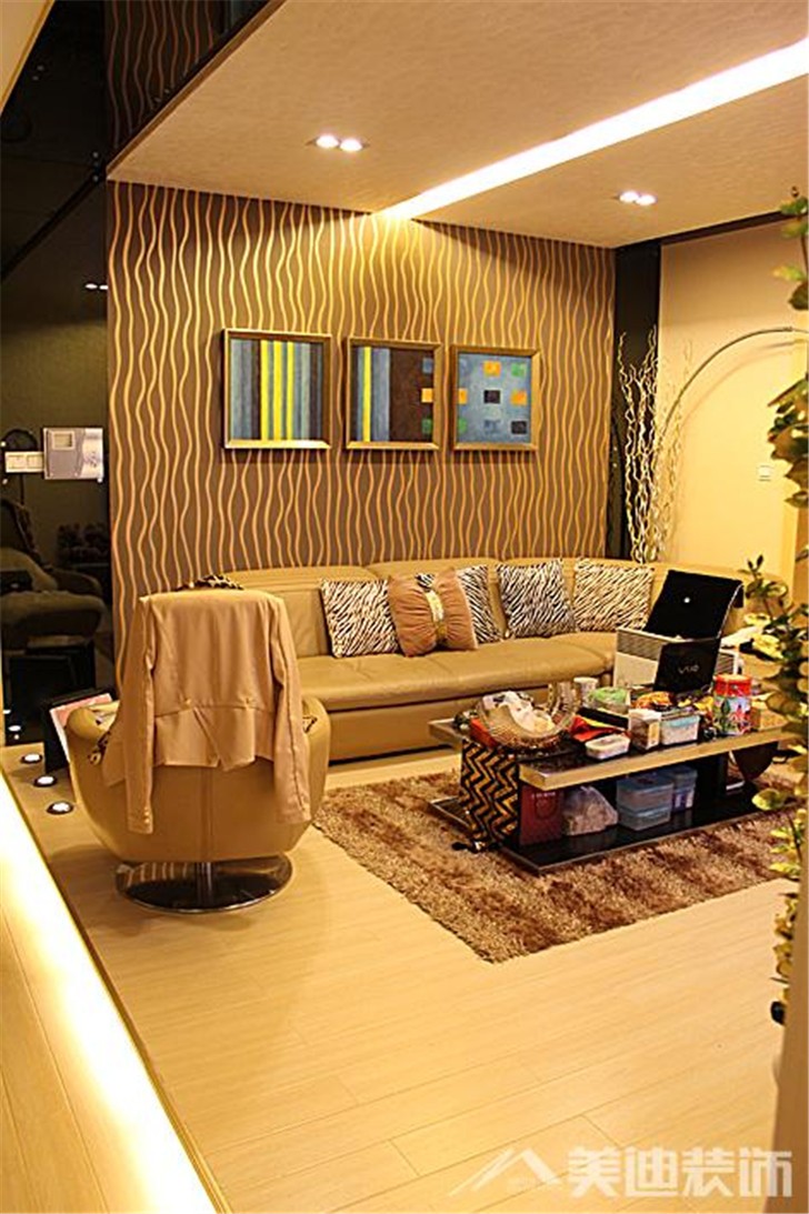 長(zhǎng)沙湘江世紀(jì)城裝修案例-客廳