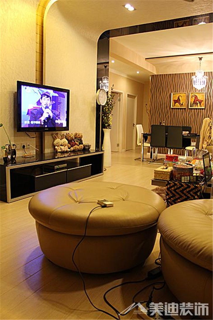 長(zhǎng)沙湘江世紀(jì)城裝修案例-客廳