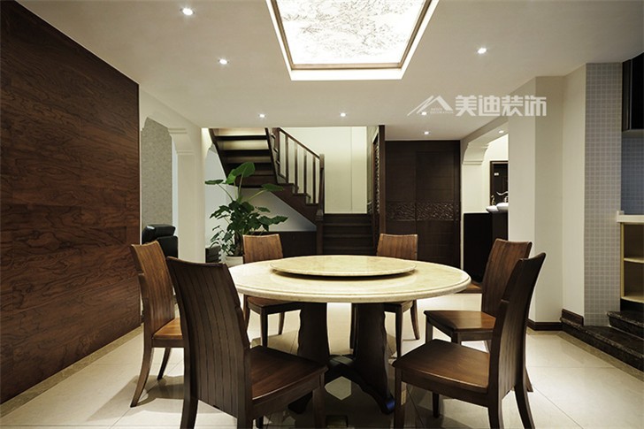 長沙西山匯景現(xiàn)代簡約裝修案例-餐廳