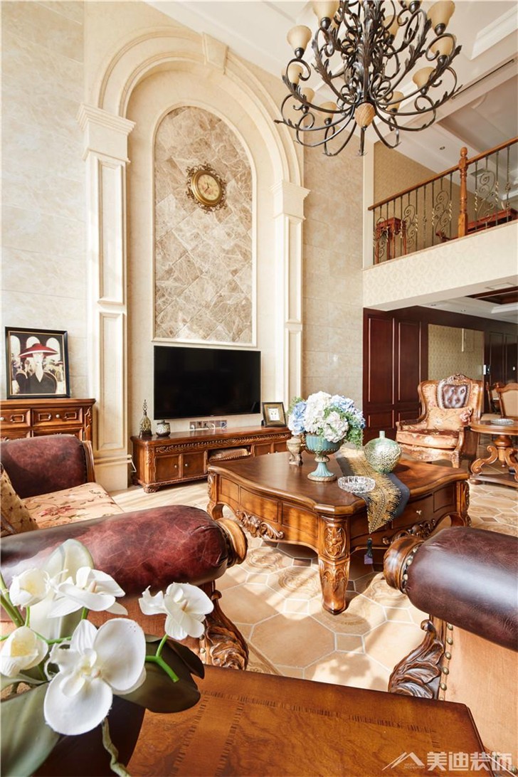 長沙香樟景苑300平裝修案例-客廳