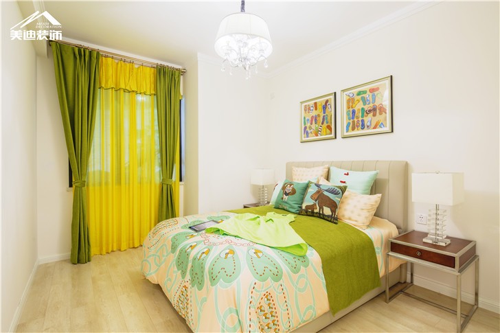 長沙北辰三角洲現(xiàn)代前衛(wèi)裝修案例圖-臥室