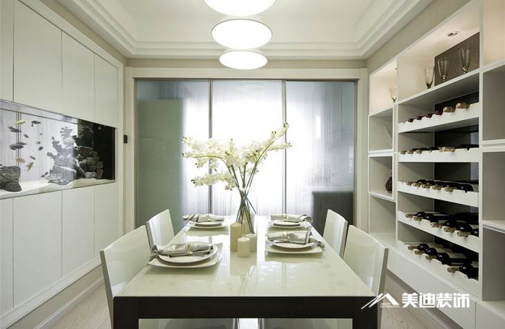 第六都106㎡輕現(xiàn)代風(fēng)格裝修案例