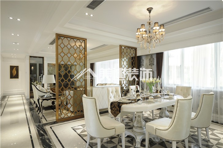 萬科里梅溪郡新奢古典裝修案例圖—客餐廳