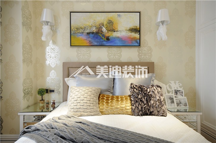 萬科里梅溪郡新奢古典裝修案例圖—臥室