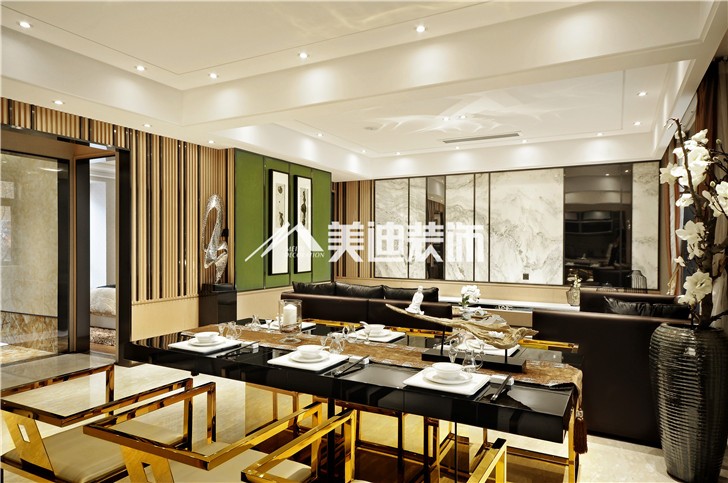 蘭亭灣畔125平港式風(fēng)裝修案例圖—餐廳