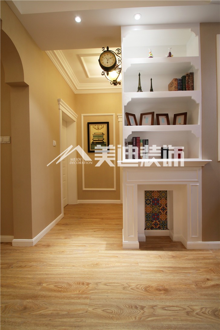 梅溪湖合能璞麗簡歐風(fēng)裝修案例圖—過道