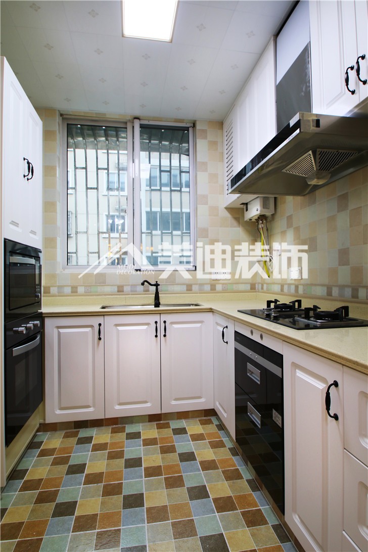 梅溪湖合能璞麗簡歐風(fēng)裝修案例圖—廚房