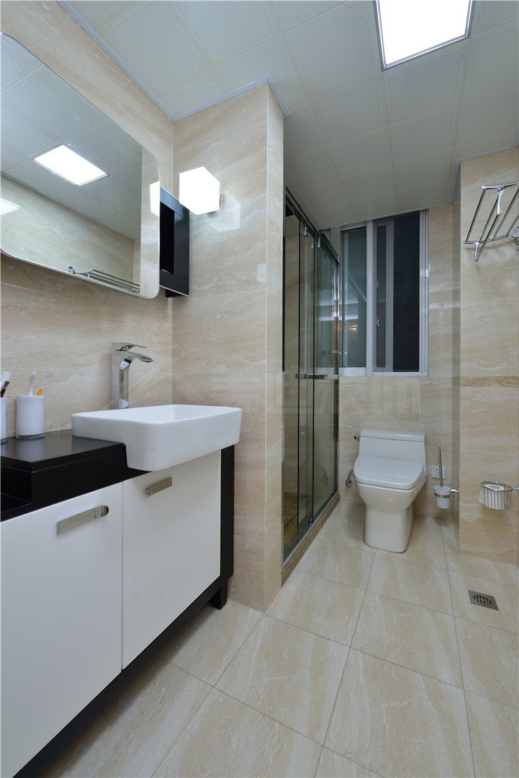 堤亞納灣133平美式風(fēng)裝修案例圖—衛(wèi)生間