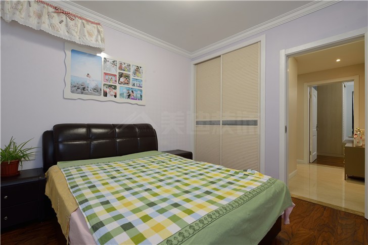 堤亞納灣133平美式風(fēng)裝修案例圖—臥室