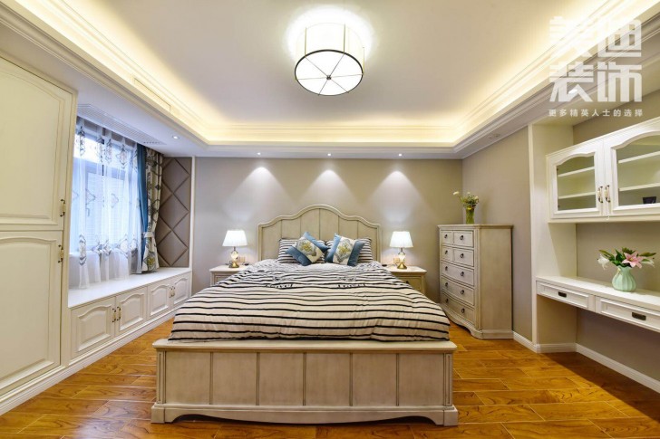 八方小區(qū)160平小美風格裝修案例圖-臥室