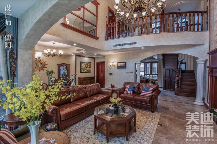 綠地之窗260平米美式風(fēng)格裝修案例實拍圖-客廳