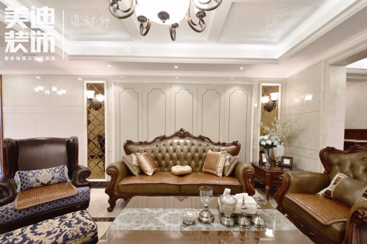 黑金時(shí)代180平小美風(fēng)格裝修案例實(shí)拍圖-客廳