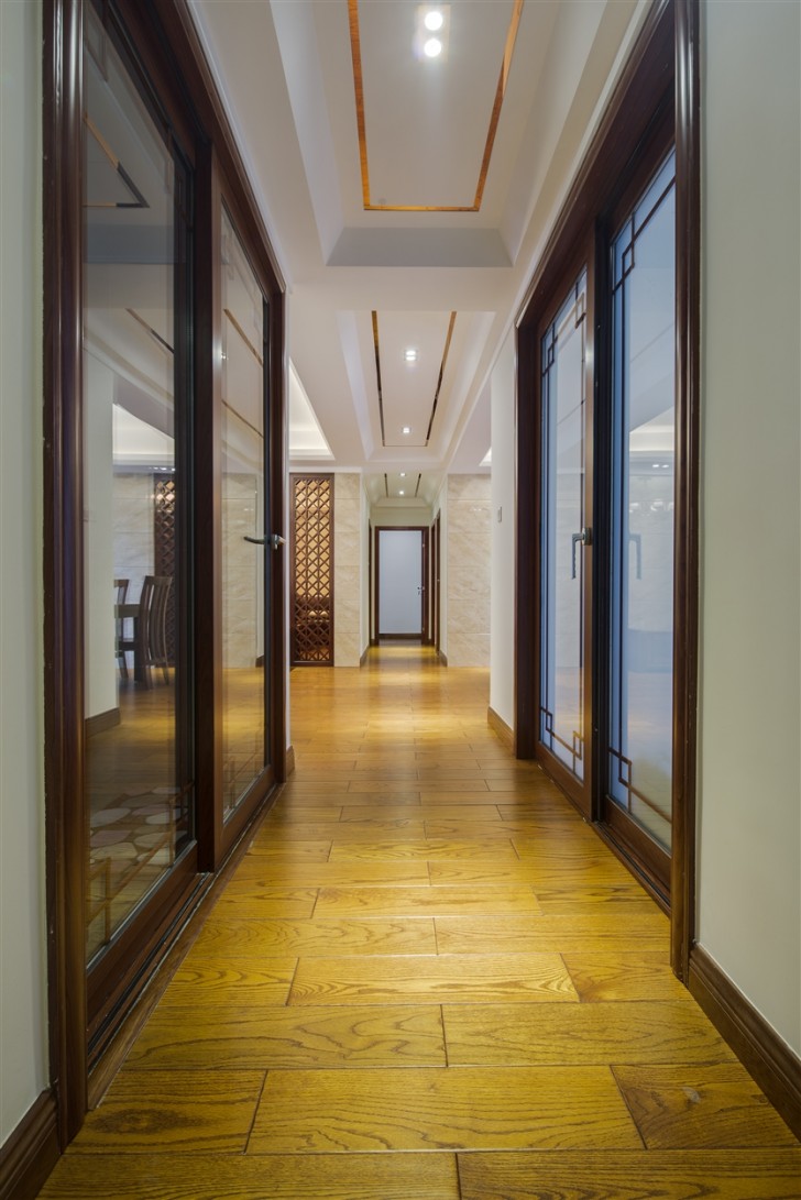 志誠(chéng)新世界簡(jiǎn)中138平案例-過(guò)道