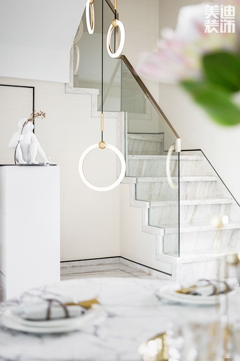 360㎡別墅現(xiàn)代簡約效果圖-樓梯間