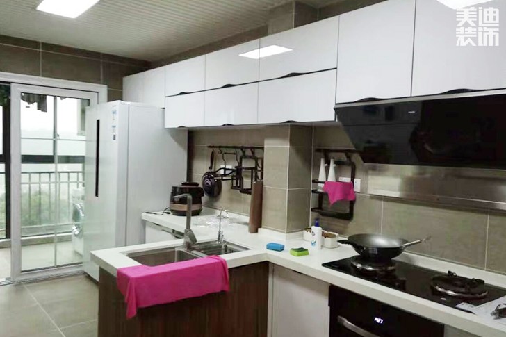 鑫遠(yuǎn)御文臺177平米現(xiàn)代風(fēng)實(shí)景圖