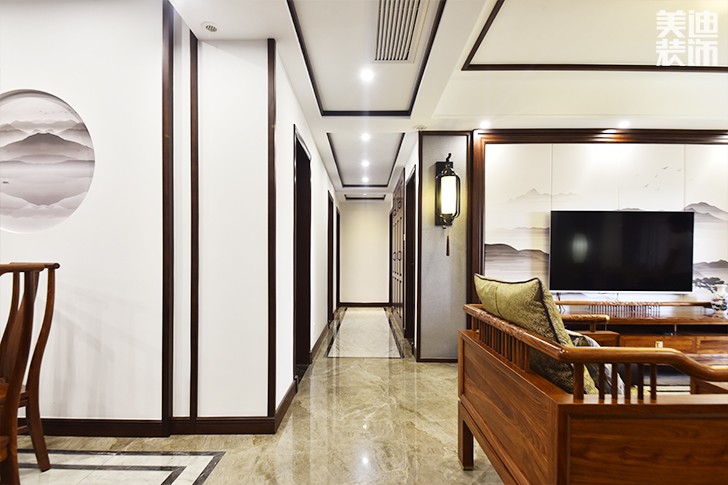 八方小區(qū)160平米新中式風(fēng)實景圖--過道