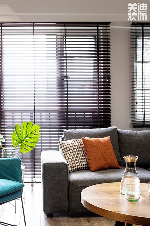 臨武家園小區(qū)115平現(xiàn)代風(fēng)裝修案例圖