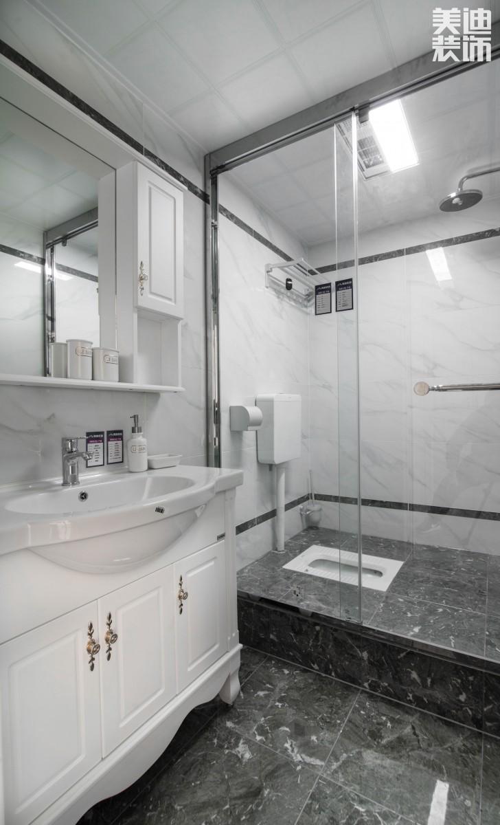 雙灣國際120平米新奢古典案例裝修實拍圖-衛(wèi)生間