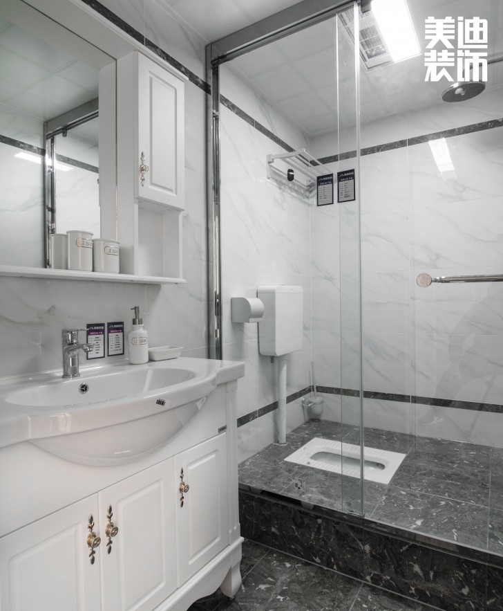 紅星店樣板間90平米簡(jiǎn)歐風(fēng)格裝修案例實(shí)拍圖--衛(wèi)生間