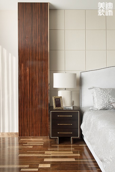 江山壹號(hào)232平米港式輕奢風(fēng)裝修案例實(shí)拍圖--次臥