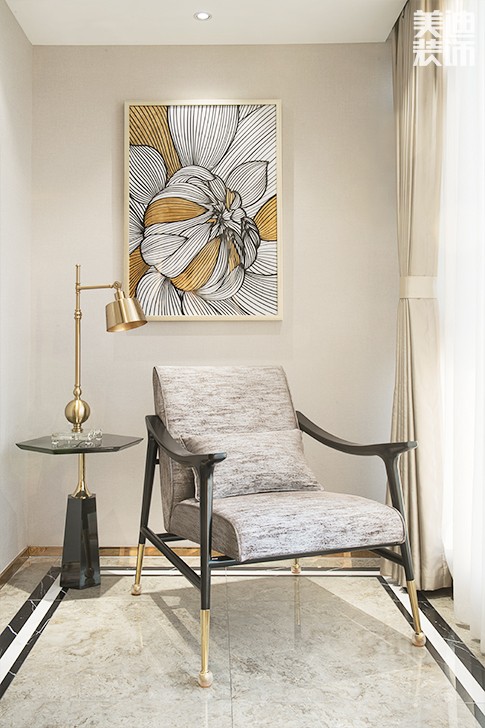 江山壹號(hào)232平米港式輕奢風(fēng)裝修案例實(shí)拍圖--陽臺(tái)