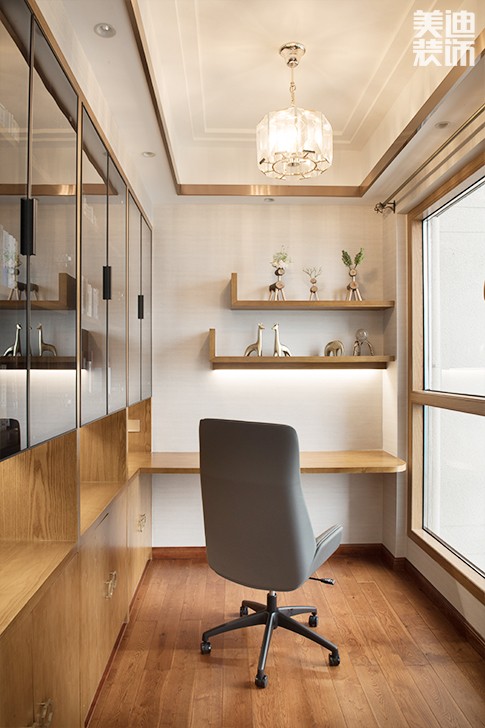 江山壹號(hào)180平米新中式風(fēng)格裝修案例實(shí)拍圖--書房