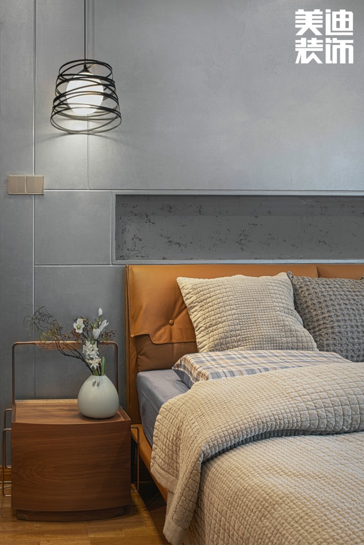 北辰定江洋260㎡現(xiàn)代混搭風(fēng)格裝修案例實拍圖-臥室