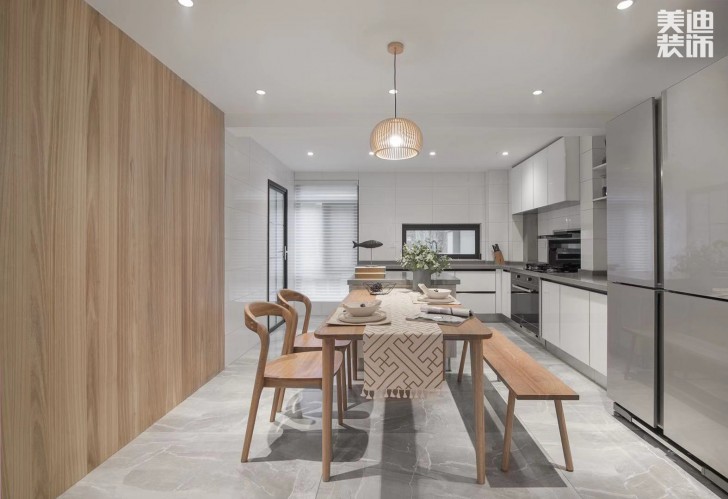 中航城140平米日式風格裝修實拍圖--餐廳