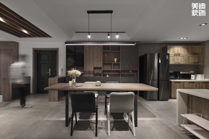 達(dá)美溪湖灣190平米現(xiàn)代風(fēng)格實拍案例