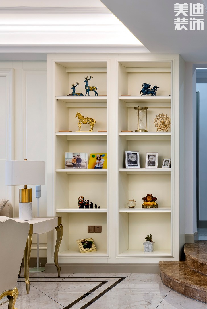 中隆國(guó)際御璽220平米美式輕奢風(fēng)裝修案例實(shí)拍圖-細(xì)節(jié)