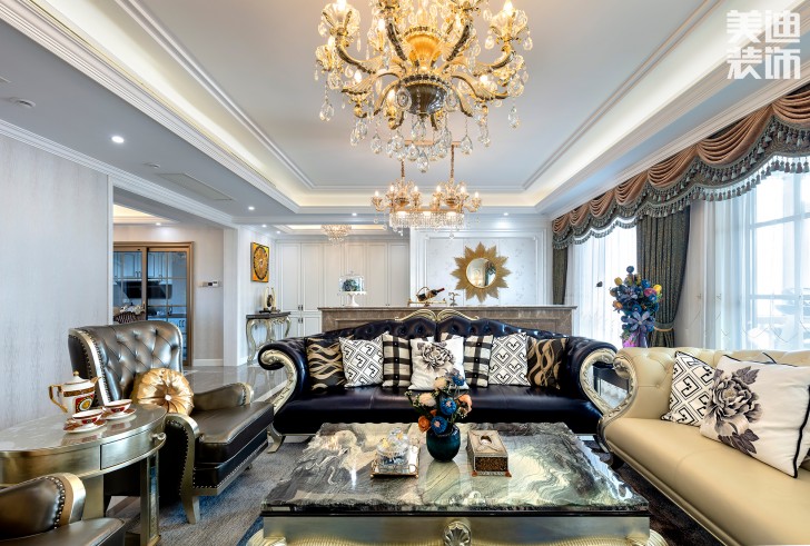 雙灣國際215平米法式輕奢風裝修案例實拍圖-客廳