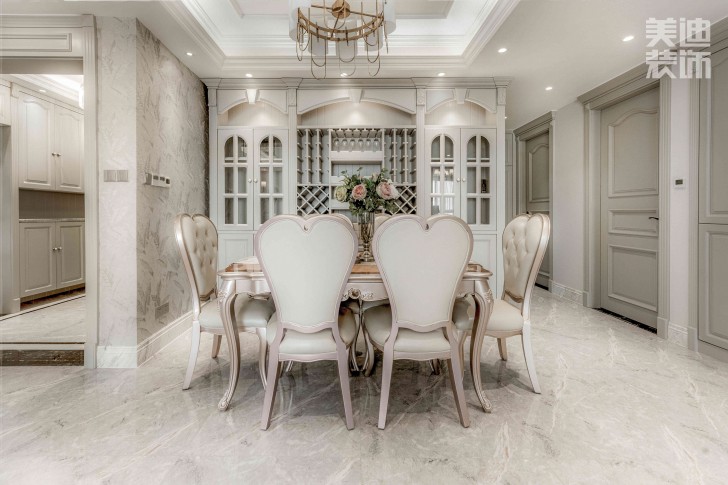 湘江世紀(jì)城153㎡法式輕奢風(fēng)格實(shí)景案例圖-餐廳