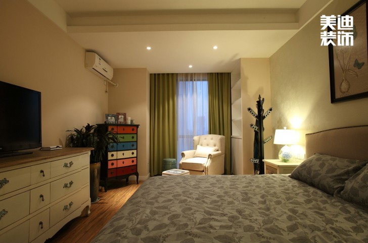 南國(guó)嘉苑140㎡簡(jiǎn)美風(fēng)格裝修實(shí)景效果圖—臥室