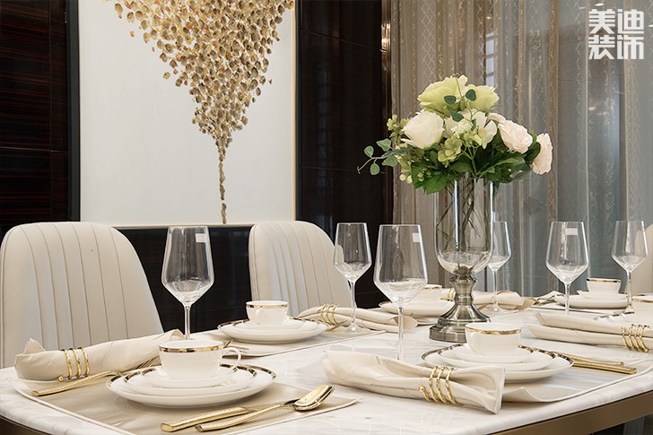 港式輕奢風(fēng)格裝修圖片